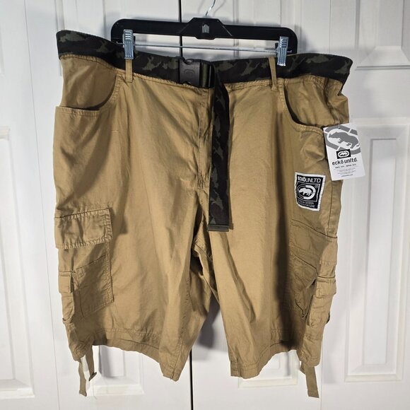 NWT Men’s Beige Echo Cargo Shorts with Side Pockets – Size 42 - Picture 1 of 6